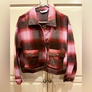 Brand new Sonoma Brand crop Shaket sized